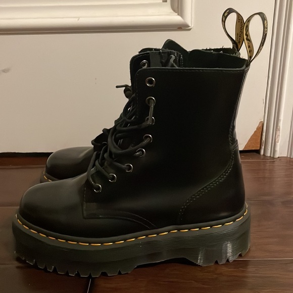 Black Dr Marten Jadon - Picture 2 of 6